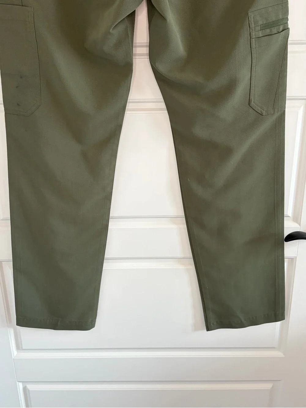 FIGS Technical Collection Cairo Cargo Scrub Pants Army Green Size Large Tall